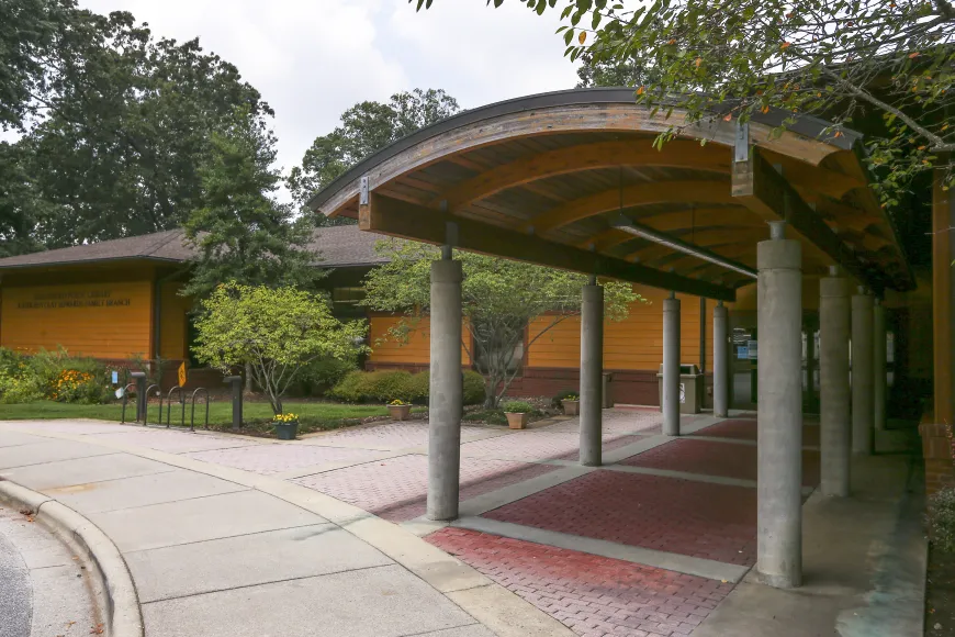 Kathleen Clay Edwards Family Branch exterior