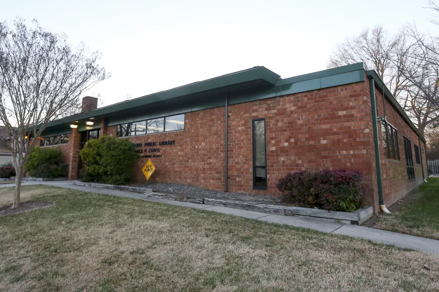 Vance Chavis Branch exterior